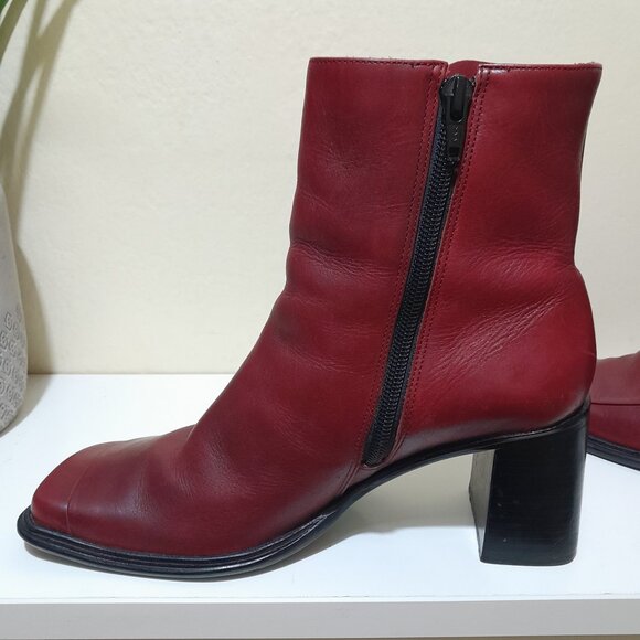 Red Leather Square Toe Connie Ankle Boots Sz 6.5M Made In Brazil - Picture 9 of 9